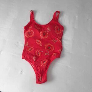Jantzen one pieces swimsuit in beautifull coral color. Size 14